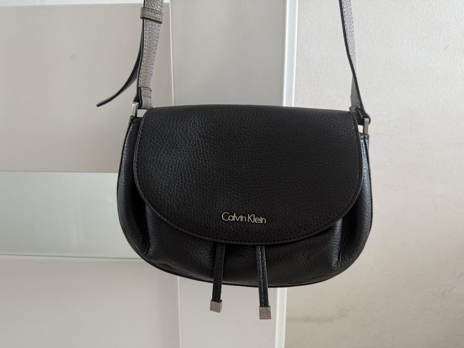 Torebka Calvin Klein czarna