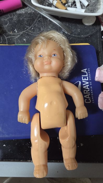 Boneca barriguitas articulada