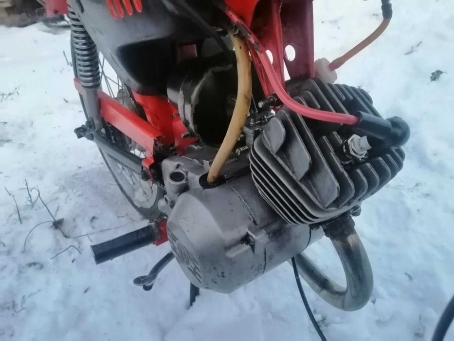 Продам мопед Карпати