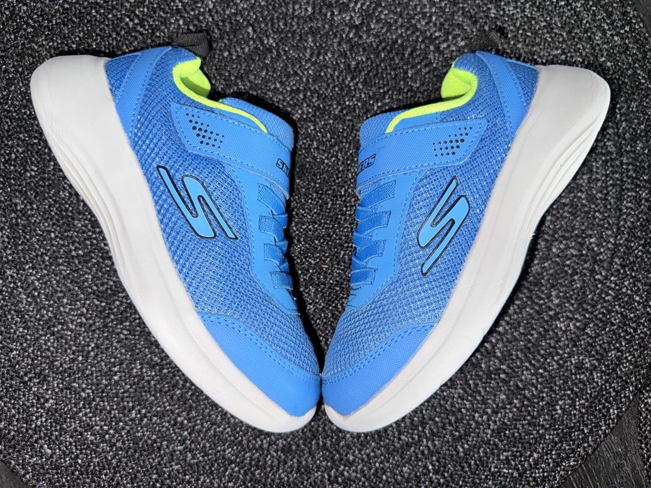 Легкі кросівки Skechers Selectors-Reset , оригінал, р-р 32, уст 20,5 см