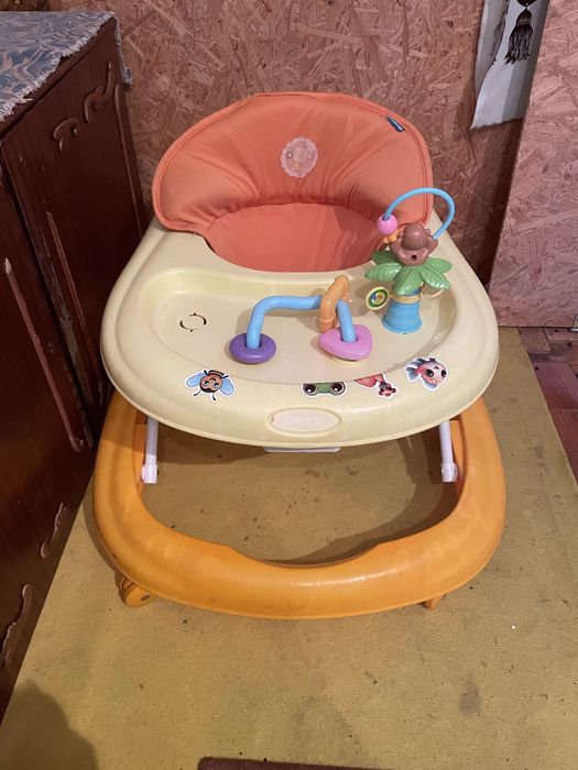 Продам Дитячі ходунки