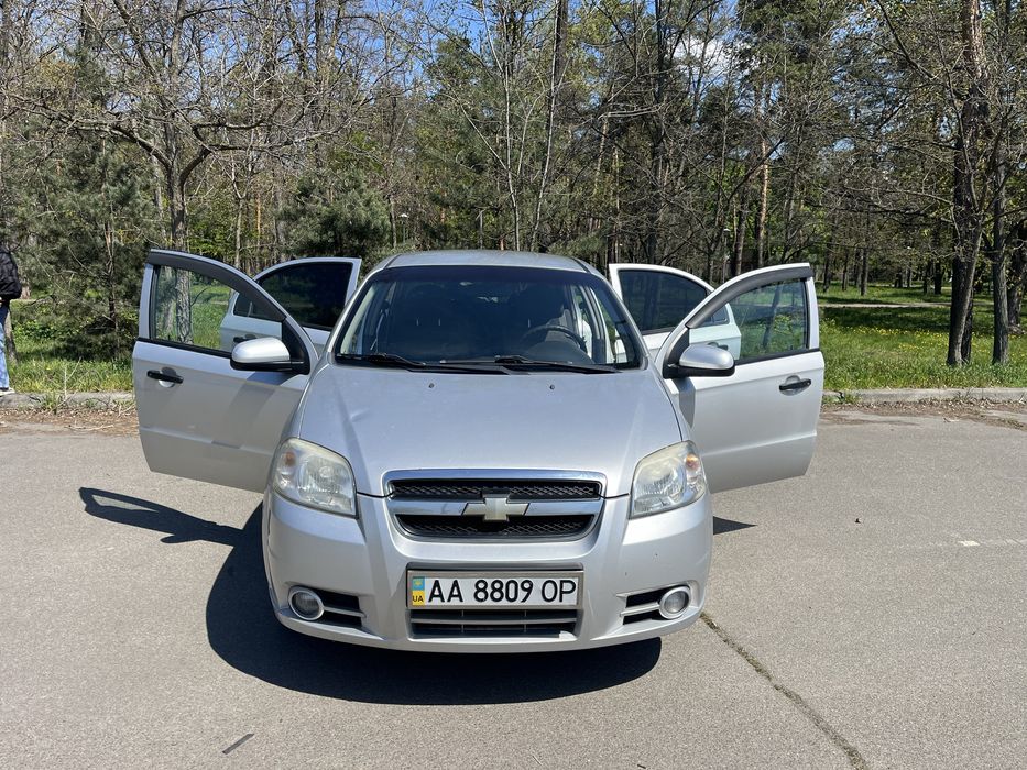 Продам Chevrolet aveo 2011