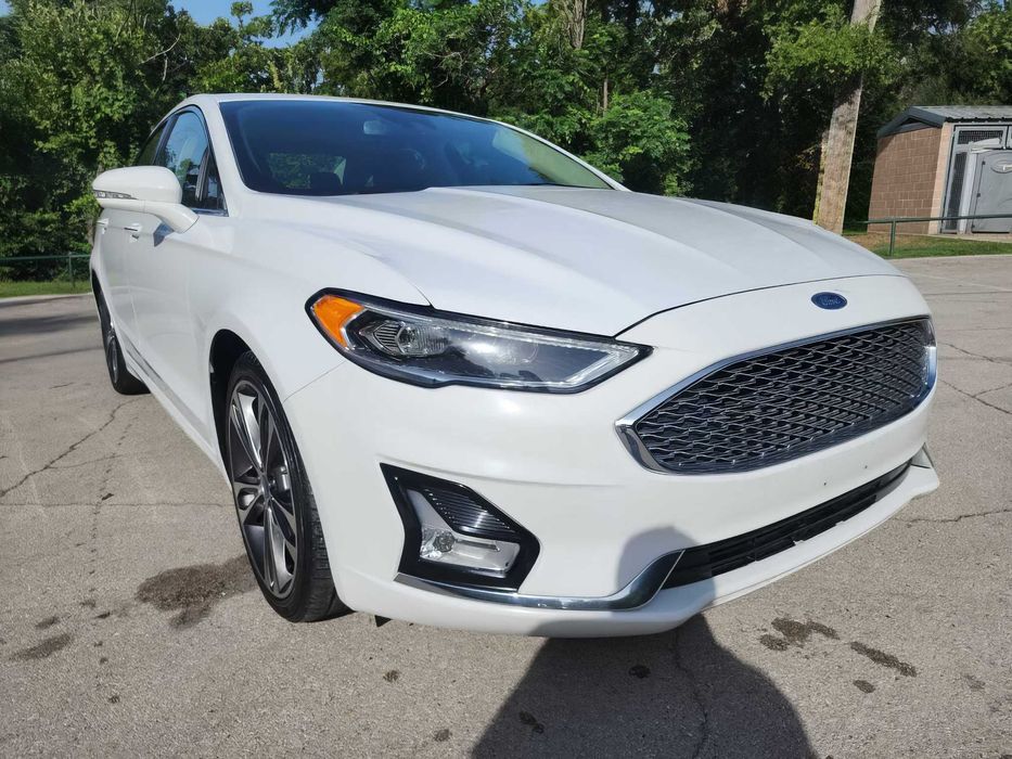 Ford Fusion Titanium      2019
