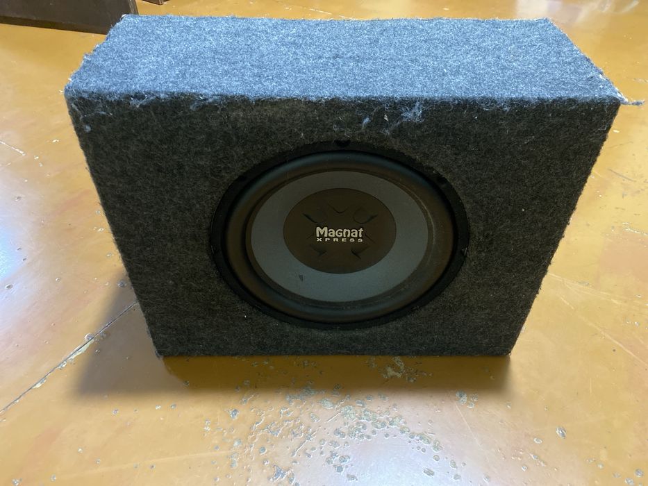 Сабвуфер+усилитель