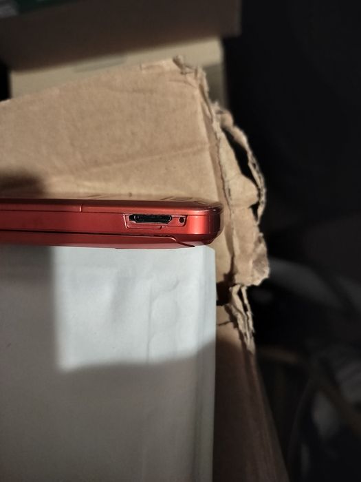 Stare telefony (Nokia, Samsung) do sprawdzenia, bez ładowarek