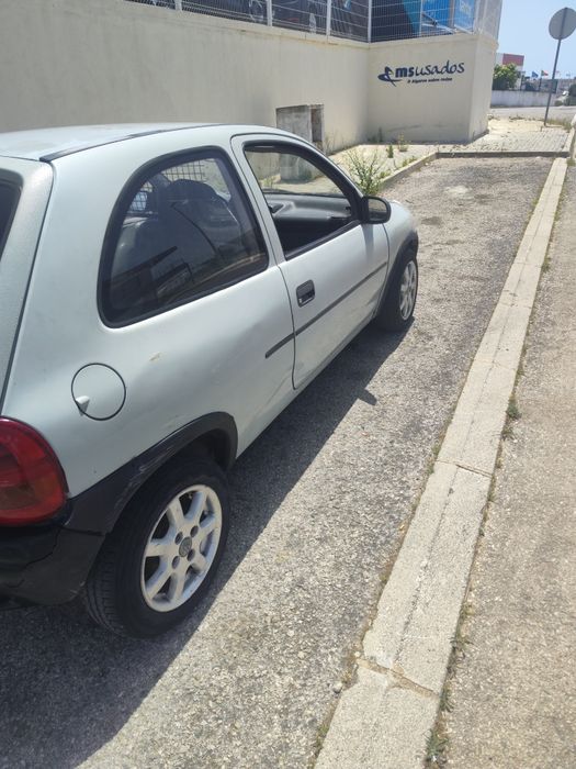 Opel corsa B comercial
