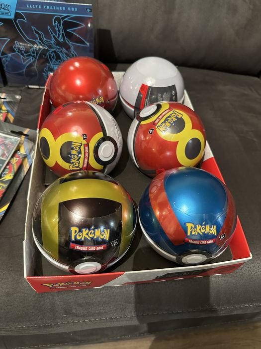 Pokeball Tin’s seladas