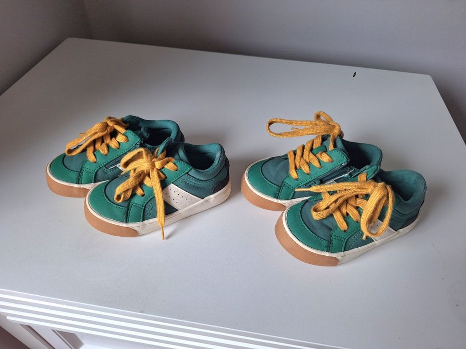 Buty dla bliźniaków zara 22