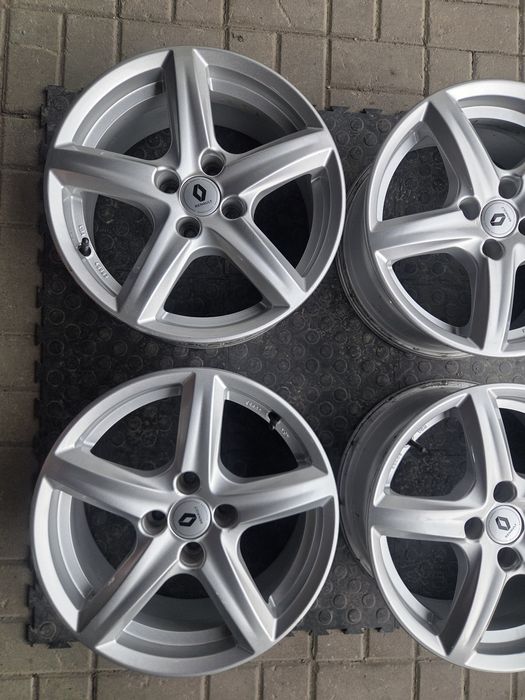 Felgi Aluminiowe 4x100 6,5Jx16 ET 38 Renault