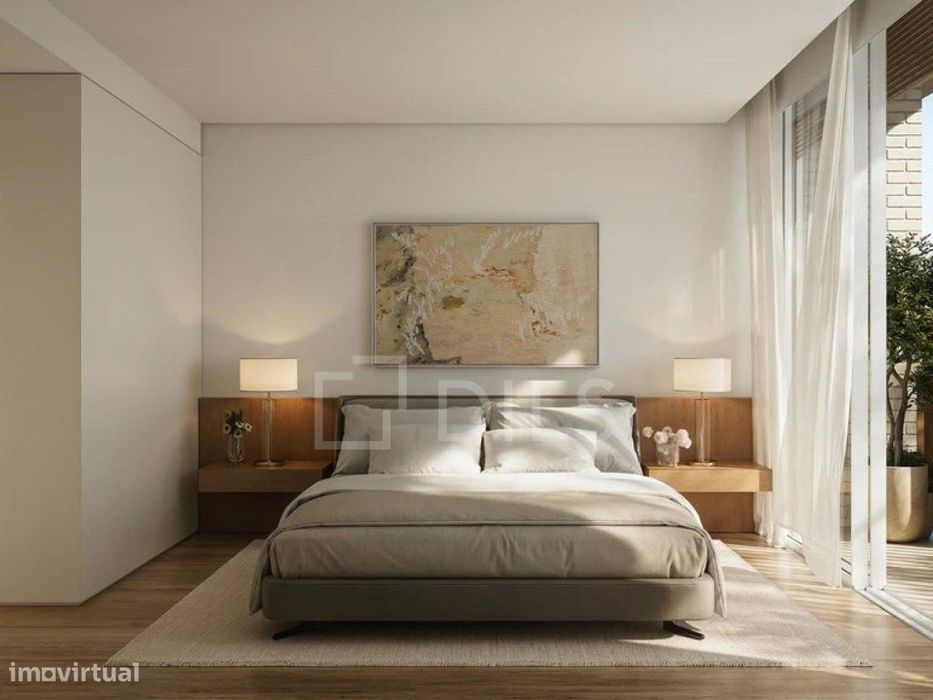 Apartamento T2 com varanda inserido em novo empreendimento, no Porto