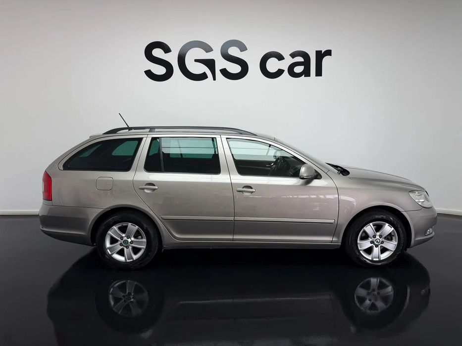 Skoda Octavia Break 1.6 TDi Greenline 107g foto 5