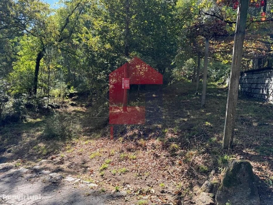 Terreno para construção, Mós