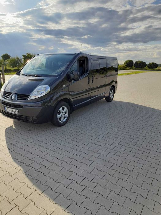 Renault Trafic Long 2.0 dci 115KM 9- osobowy
