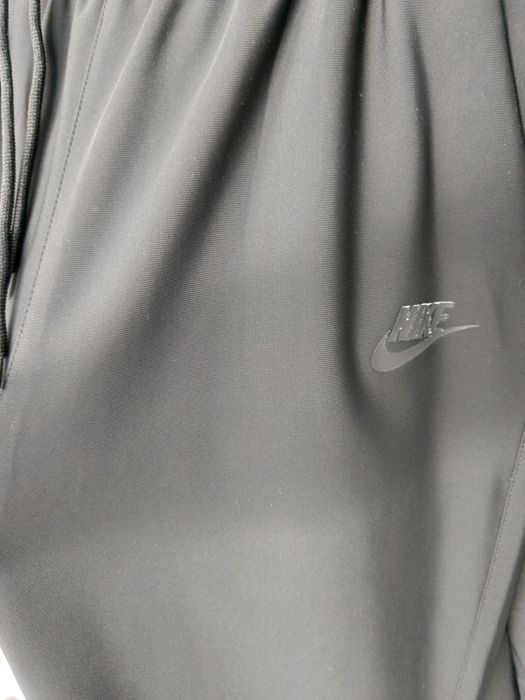 Костюмы Adidas, Nike