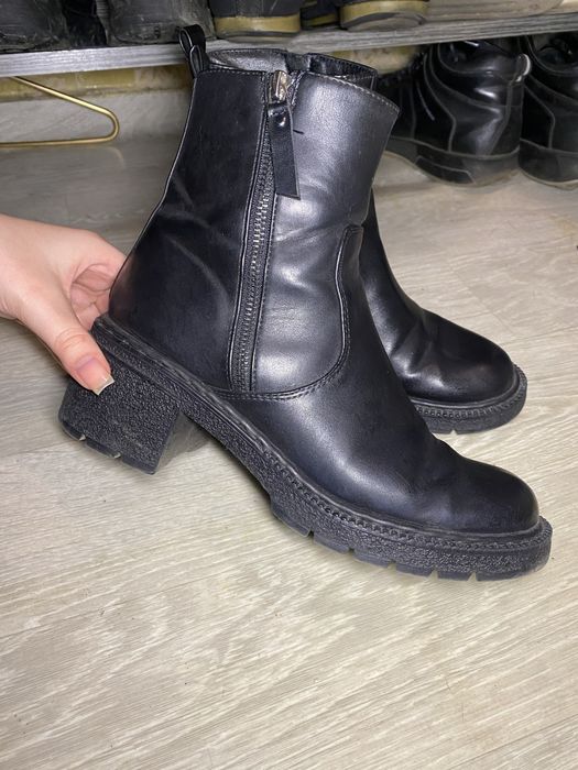 Осенние ботинки женские