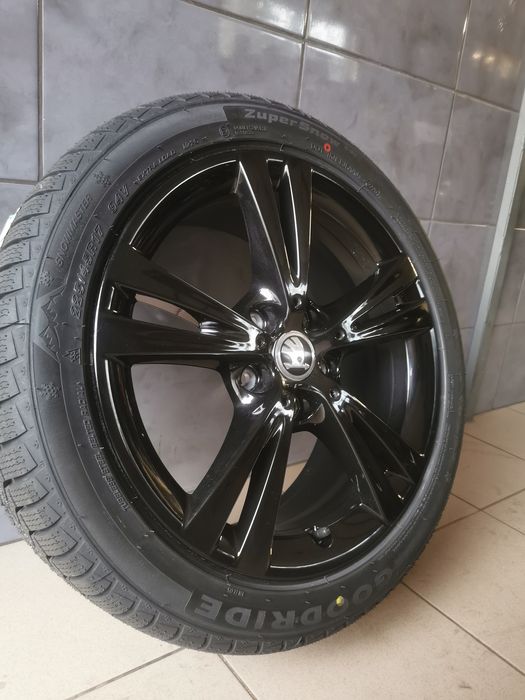 Koła zimowe 225/45R17 Skoda Octavia Karoq VW Golf Audi A3 5x112 Świdni