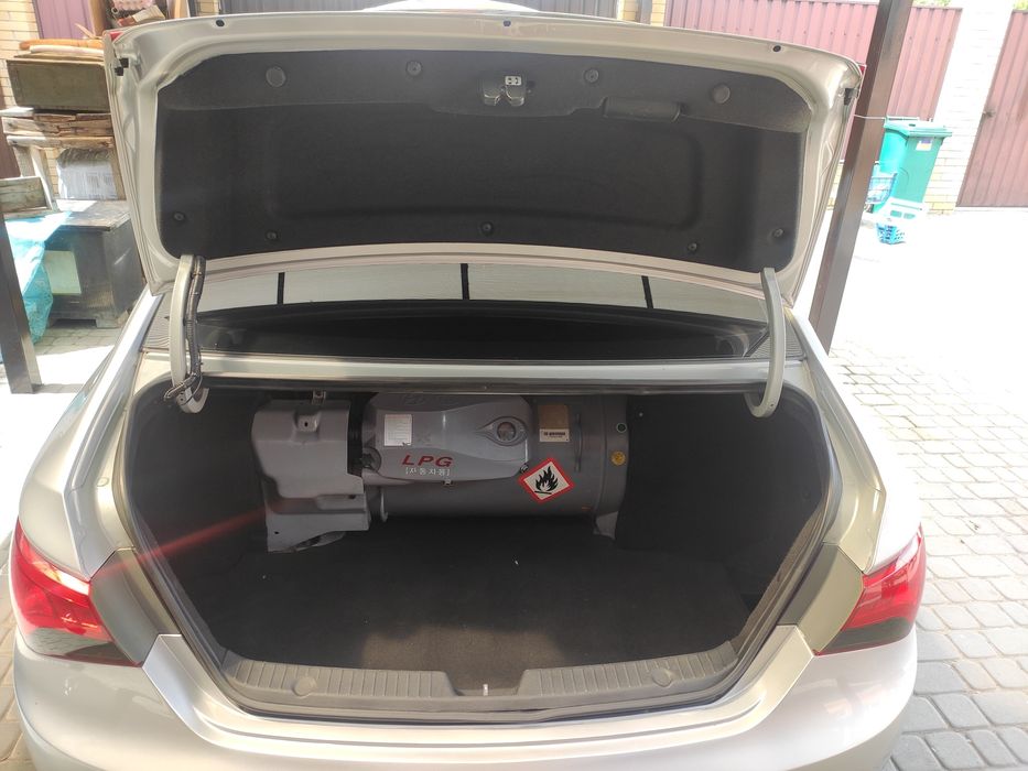 Продам или обменяю Hyundai Sonata