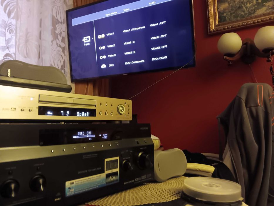Sony str-da5200es 7.1 piloty box