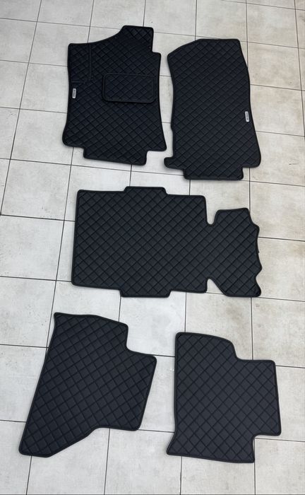 Килимки Cadillac Escalade