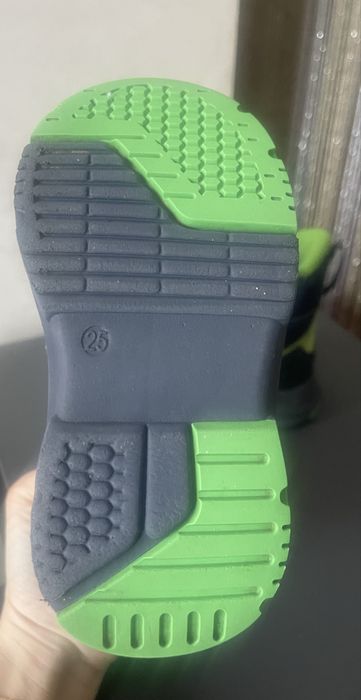 Чоботи зимові дитячі 25 розміру