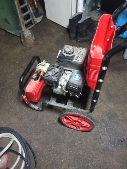 Máquina de lavar a pressão