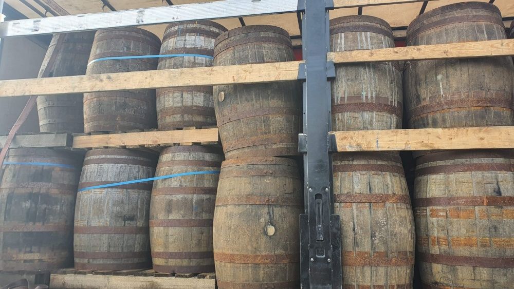 Beczka drewniana dębowa po whisky szczelna beczka 200L