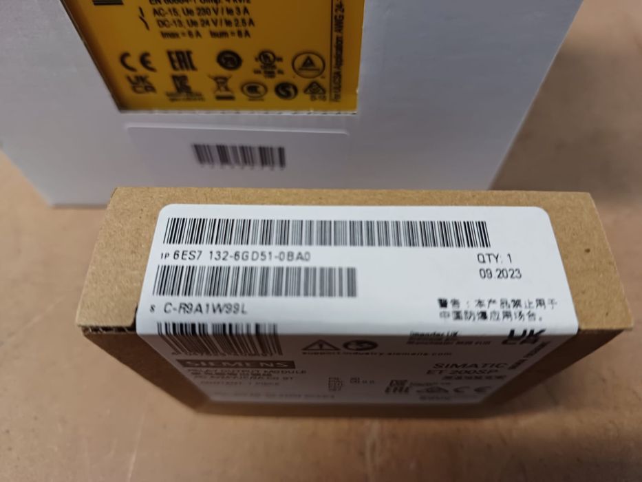 6ES7132-6GD51-0BA0 Siemens