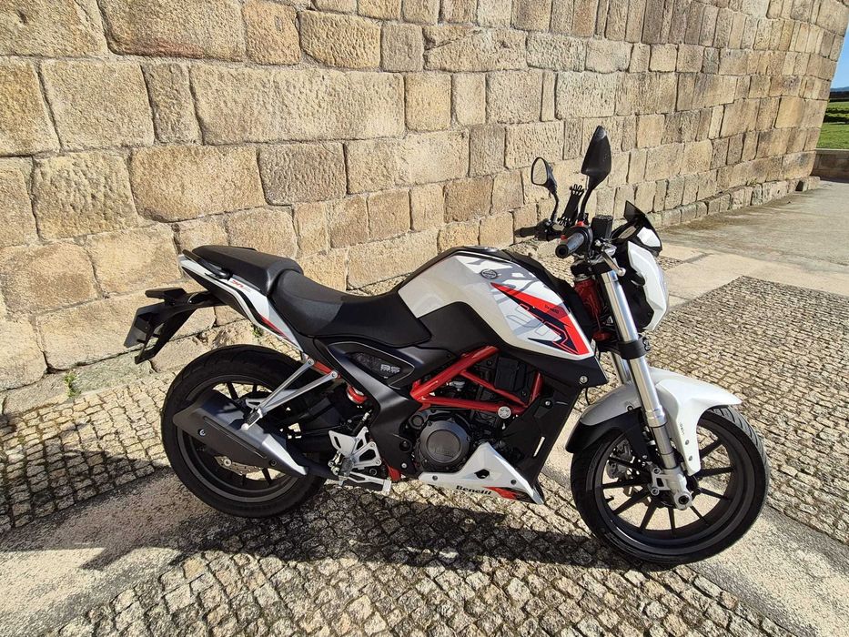 Benelli 251 COMO NOVA