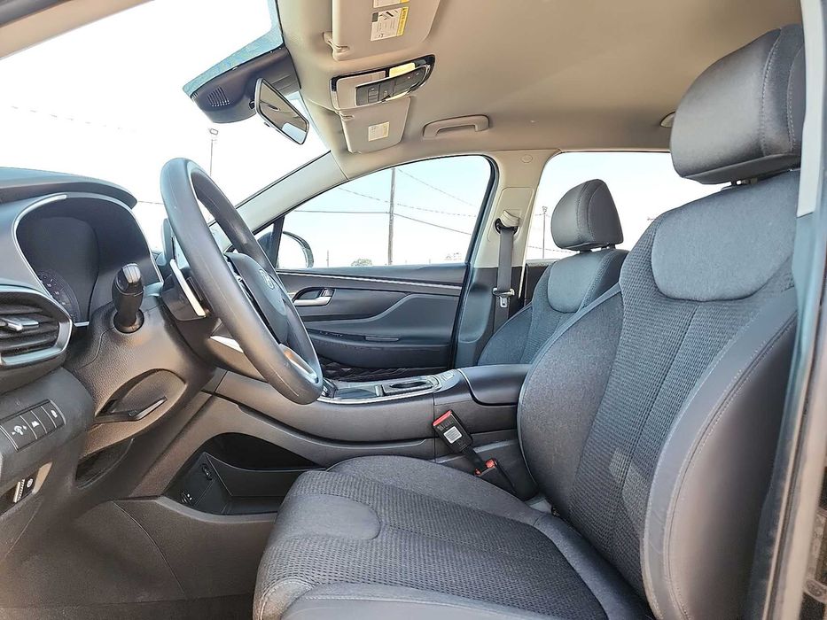 Hyundai Santa Fe      2021