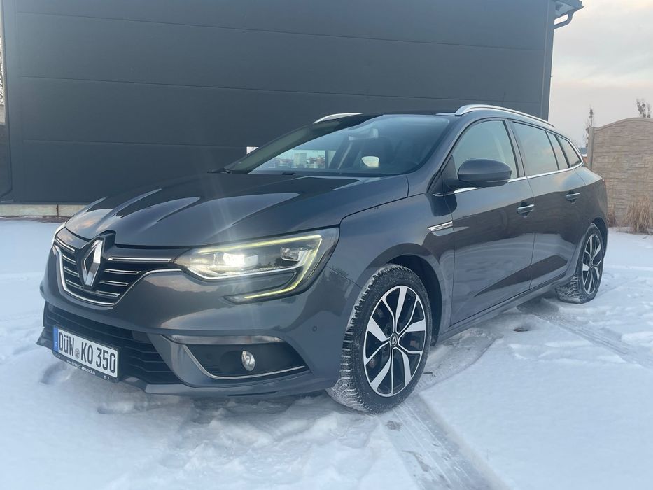 Renault Megane Masaże*HeadUp*Full Led*Bosse*Rozpoznawanie znaków*Aktywny tempomat*