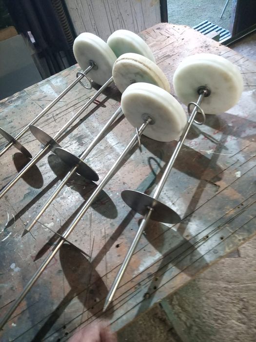 Poleiros para Aves de Rapina.