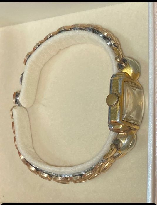 Relógio de pulso antigo