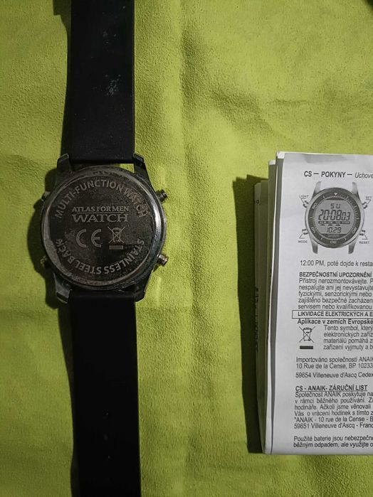 Zegarek elektroniczny