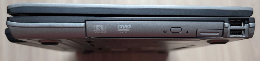 Dell Latitude D630 | RS232 | T9500 | 960GB SSD | 4GB | Nowa Bateria