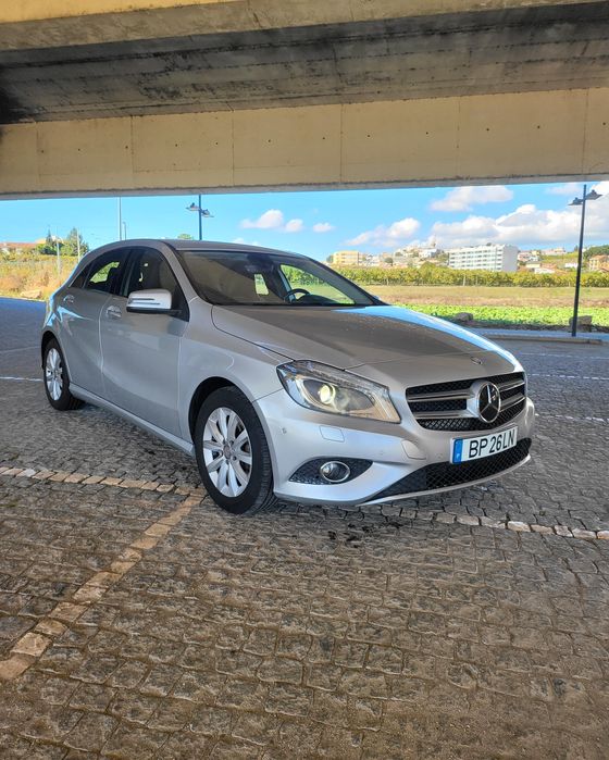 Mercedes A180 Automático