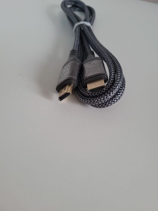 Kabel HDMI 2 m     .