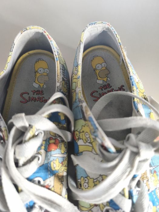 Tênis Simpsons tamanho 40