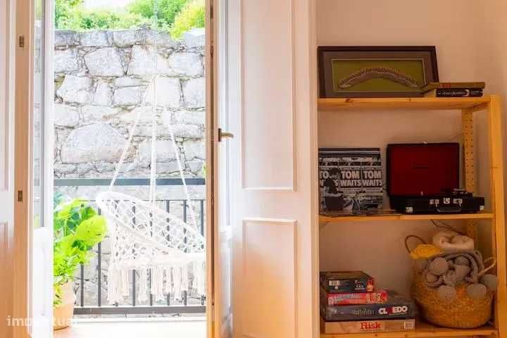 T0+1 Rua do Almada (Porto) mobilado e equipado