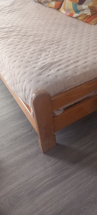 Cama solteiro e colchão