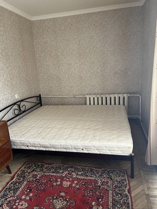 Продам 2х кімнатну квартиру Дарницький район