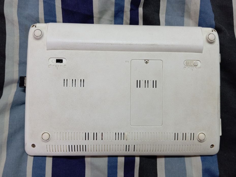 Asus eee 1001 PХD