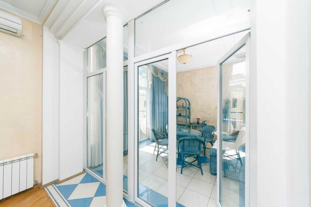 5к Михайлівська 15, Майдан, Крещатик, паркування