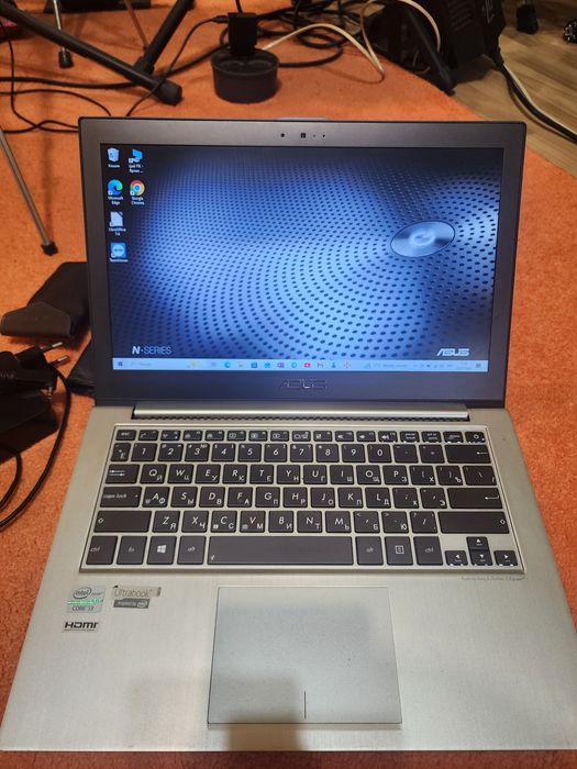Нетбук-ультрабук"Asus ux32A"