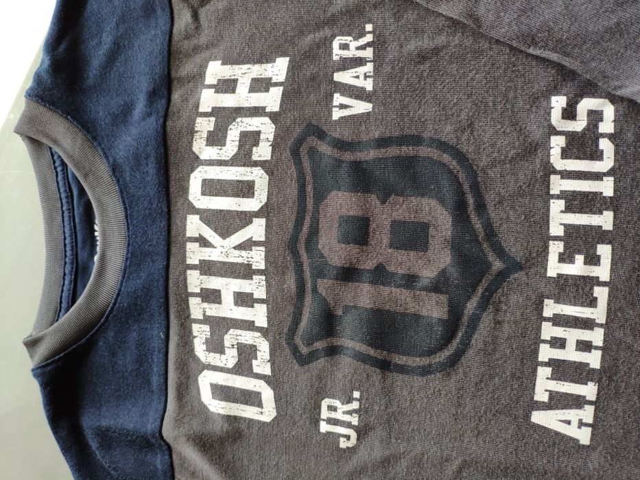 AGORA €10 -Camisola OSHKOSH 6-7 anos