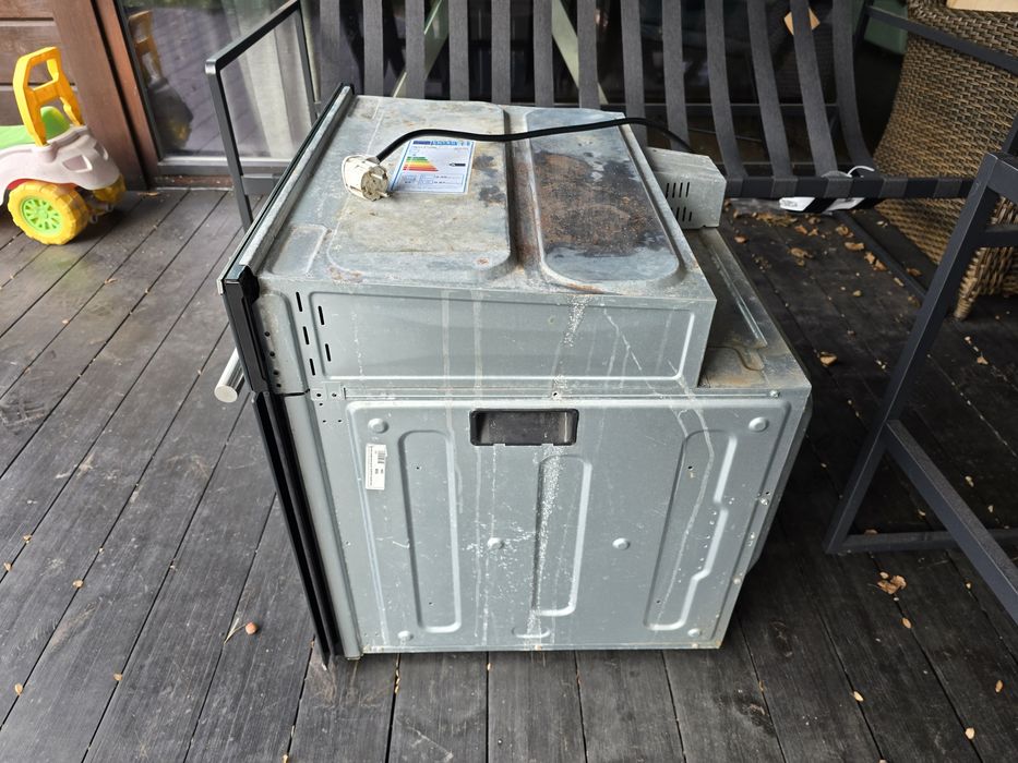 Духовой шкаф GUNTER&HAUER EOM 867
Германия