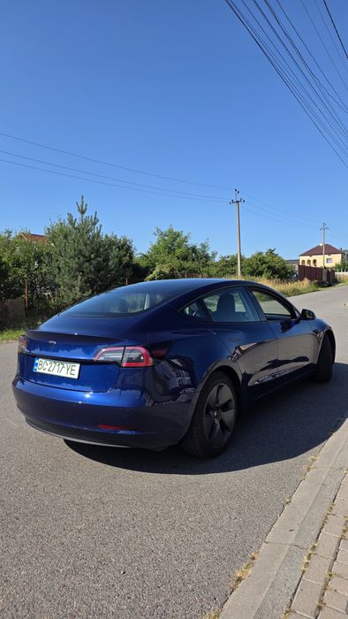tesla 3 продаж продаю