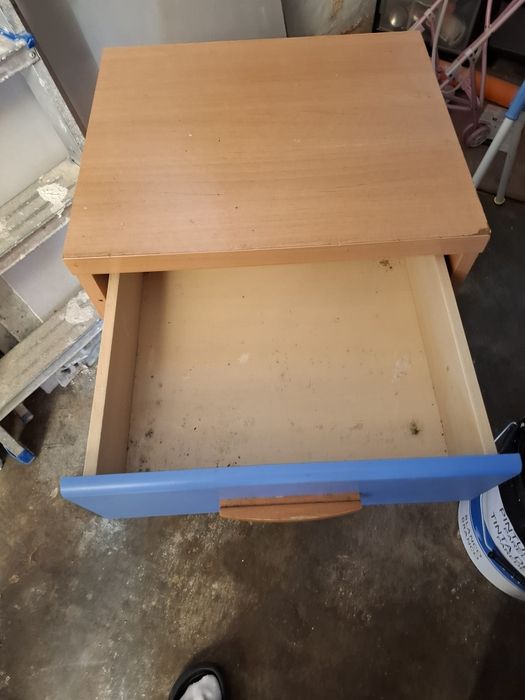 Mesa de cabeceira