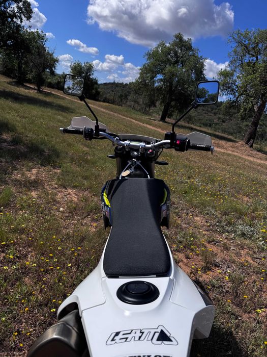 Husqvarna 701 Enduro