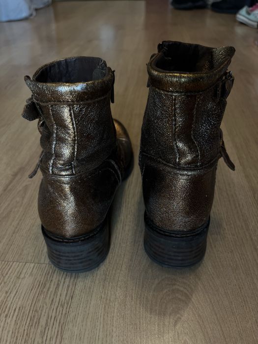 Botki dziewczęce złote