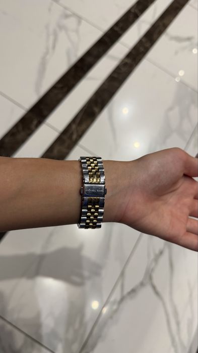 Часы Michael Kors